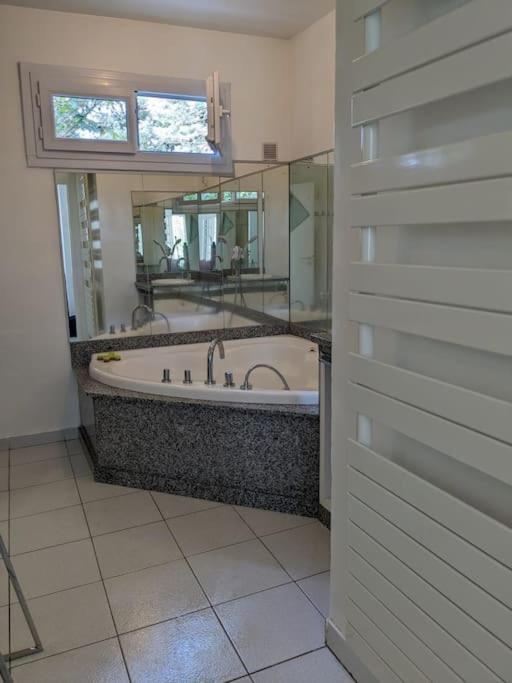 Maison Spacieuse Et Lumineuse 4 Personnes Holiday home *